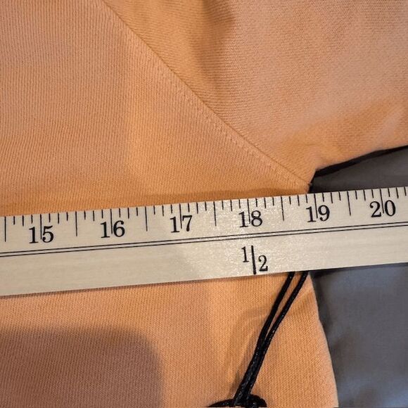 NEW! AGOLDE The Round Shoulder Sweatshirt in Sherbert Mock Neck Short Sleeve Siz - Picture 7 of 9